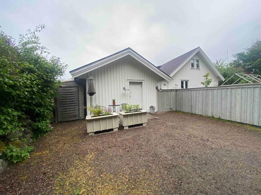 Cozy Cottage By The Sea South Of Varberg Traslovslage Exterior foto